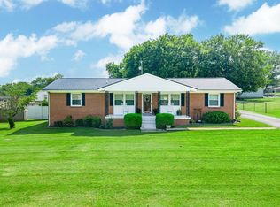 4015 Brookside Dr, Columbia, TN 38401