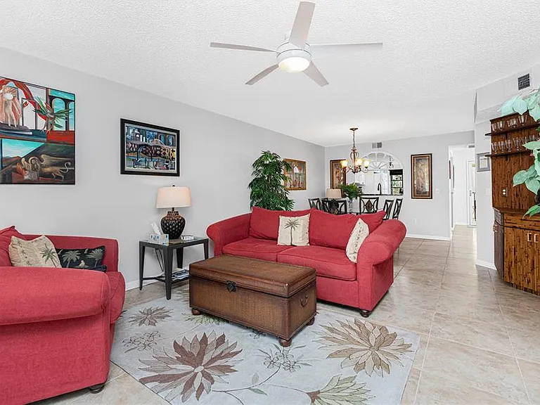 511 Pine Hollow Cir #511 — Photo 19