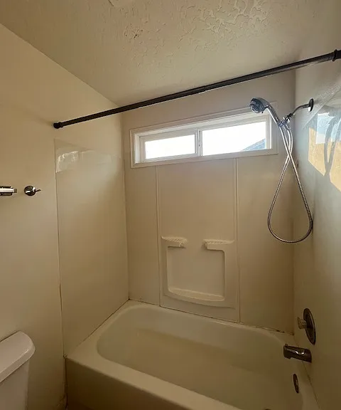 409 Meadowbrook Pl — Photo 16
