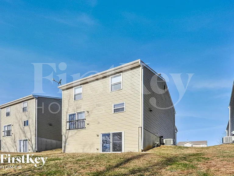 230 Cimarron Ridge Xing — Photo 13