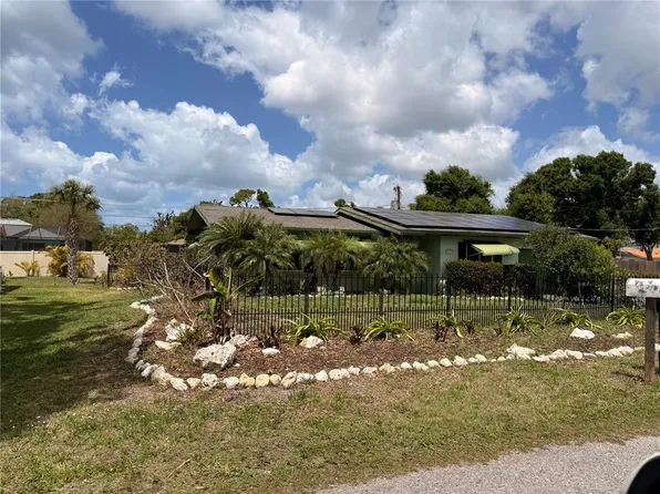 340 Azalea Rd, Venice, FL 34293