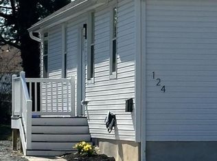 124 Spruce Ave, Bellmawr, NJ 08031