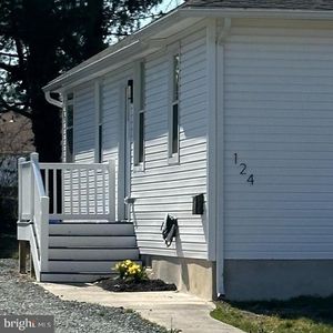 124 Spruce Ave, Bellmawr, NJ, 08031