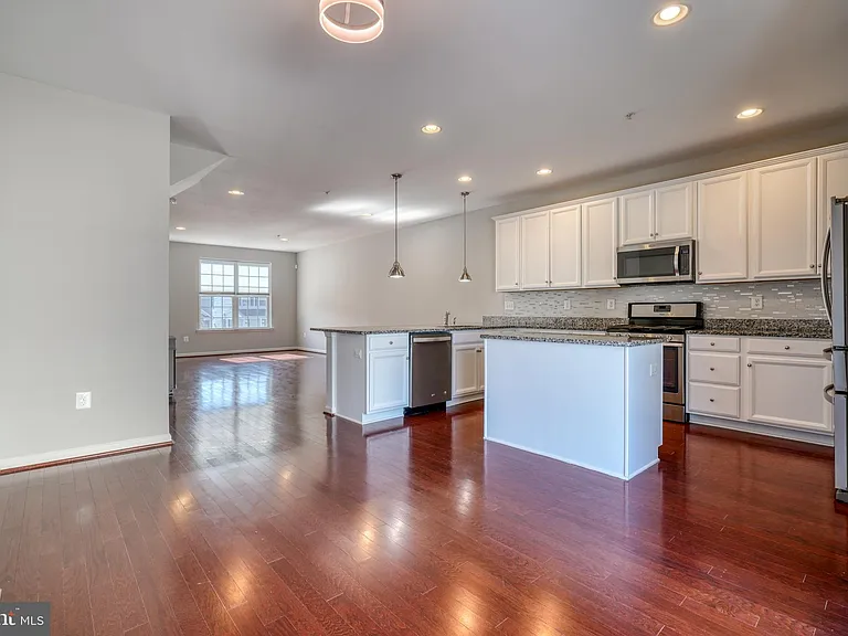 985 Morgan Run Rd — Photo 8