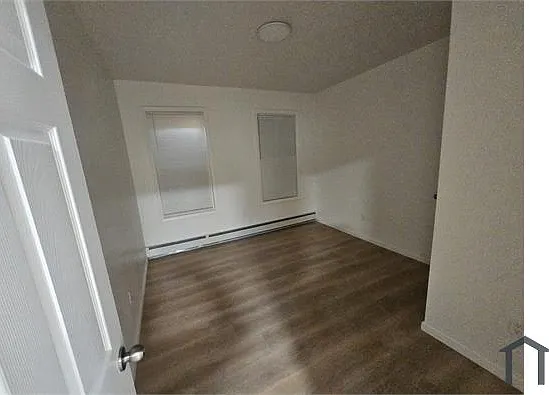 81 Walnut St #1 — Photo 12