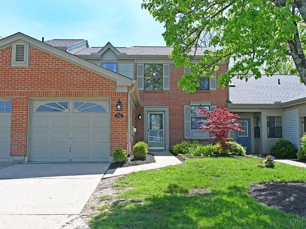 2751 Phaeton Ln, Maineville, OH 45039