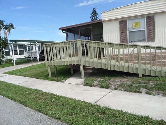 3rd image of 113 Bauer Dr