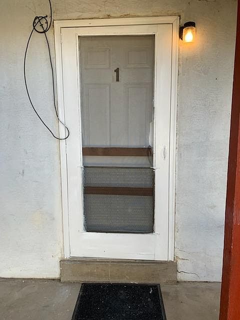 1st image of 310 Harvard Dr SE #1