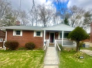 11207 Schuylkill Rd, Rockville, MD 20852