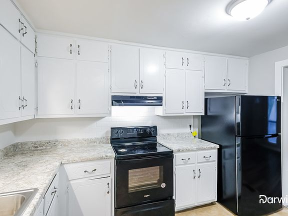 3rd image of 37 Freda Jane Ln