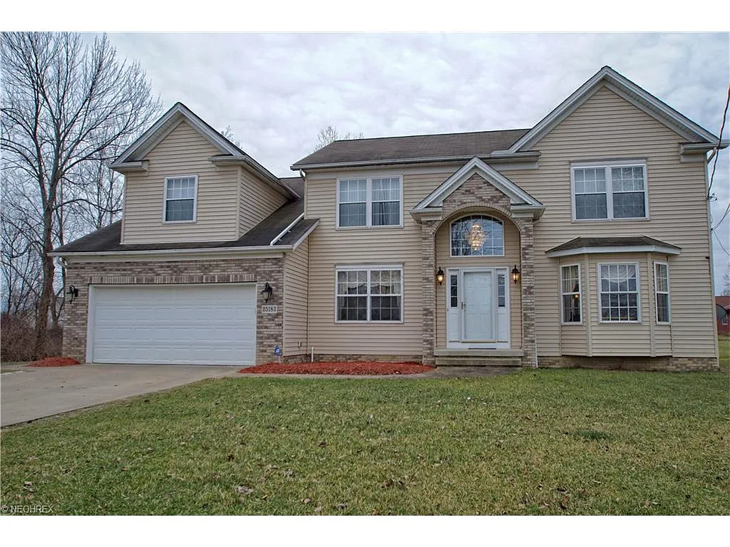 25183 Arbutus Rd photo 1