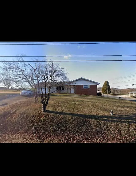216 Boyds Creek Hwy — Photo 1