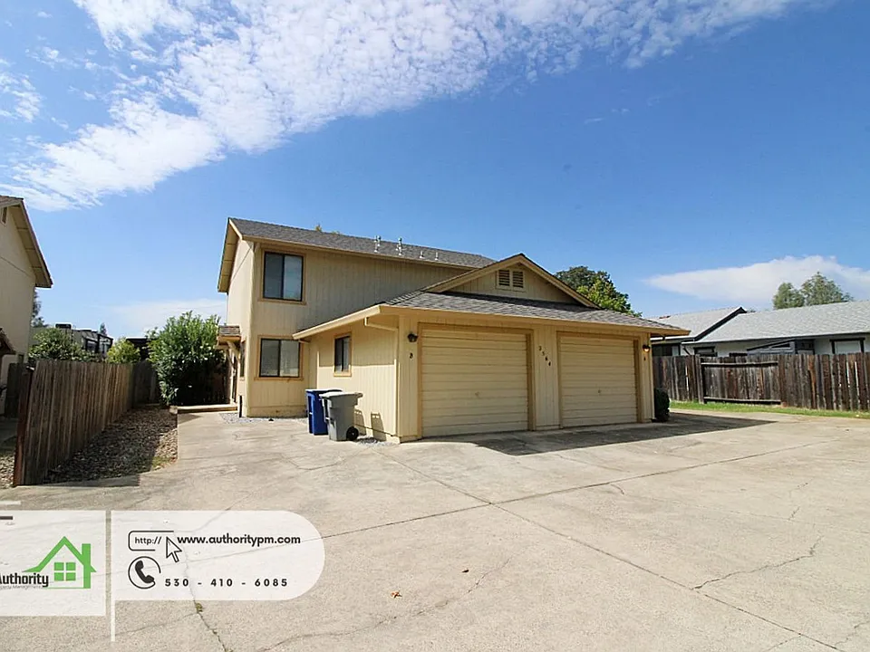 2564 Sabre Ct #B