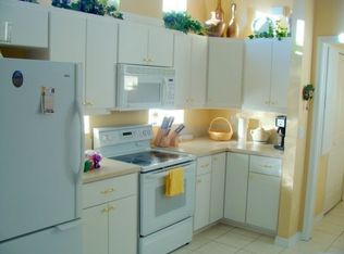 20948 Royal Saint Georges Ln, Leesburg, FL 34748