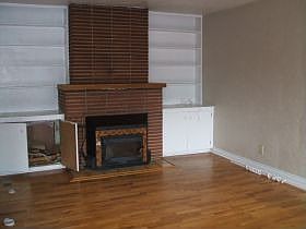 3rd image of 794 Knoll Ave