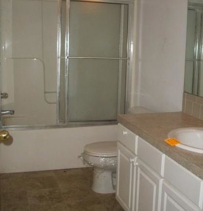 3rd image of 421 E Chelsee Ct