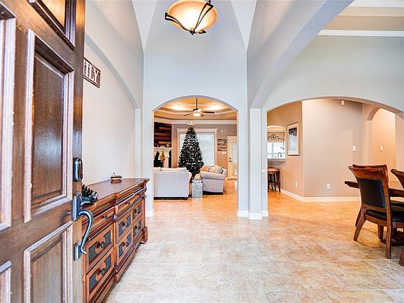 3rd image of 7414 Ponderosa Dr