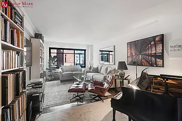715 Park Avenue