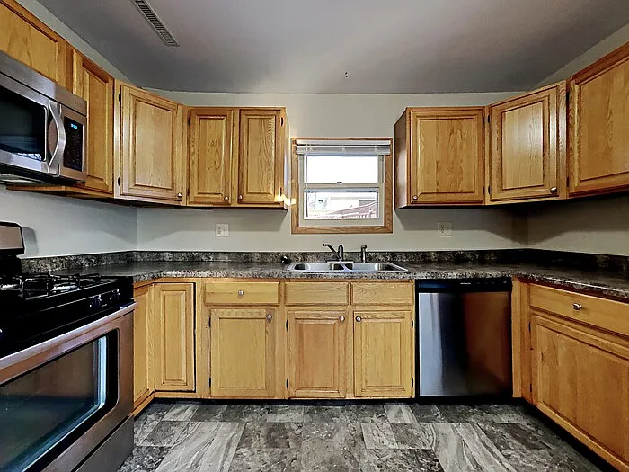 10631 Dogwood St NW — Photo 6
