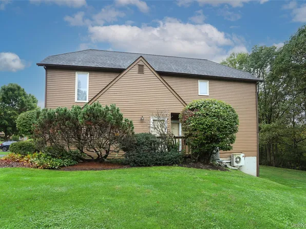 231 Tree Top Lane, Yorktown Heights, NY 10598