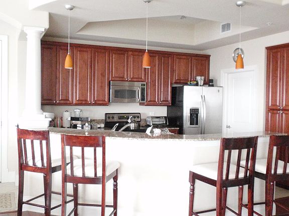 3rd image of 275 Bayshore Blvd Unit 1404