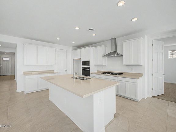 3rd image of 18585 W TOHONO Drive
