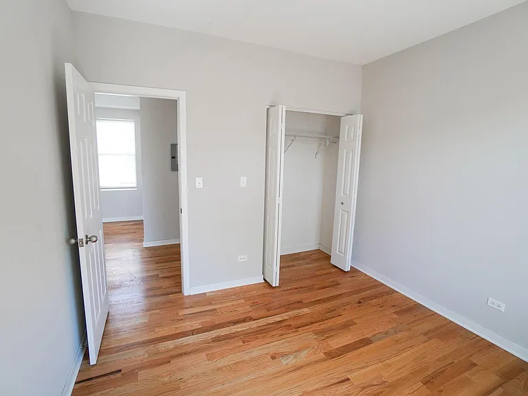 2448 E 77th St #1 — Photo 9