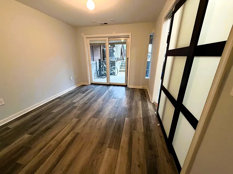 732 Kenyon St NW #2 — Photo 6