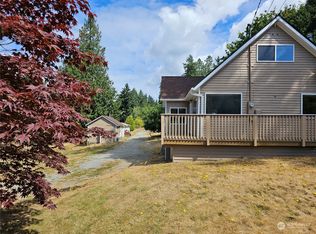 13710 SW 220th St, Vashon, WA 98070