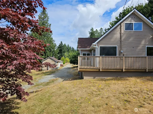 13710 SW 220th Street, Vashon, WA 98070