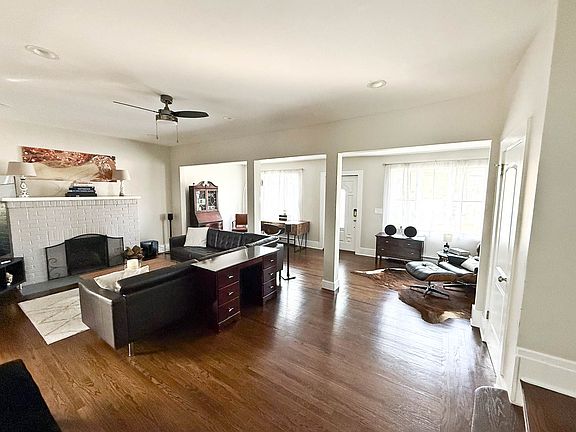 5th image of 28 Lincoln Ave