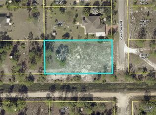 401 Canton Ave, Lehigh Acres, FL 33972