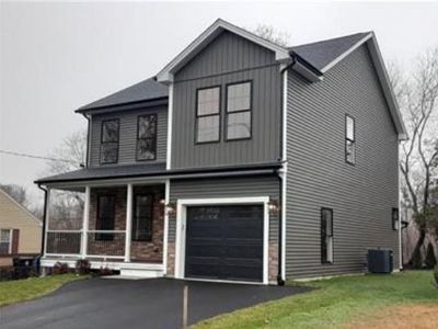 104 Crescent Rd, Pawtucket, RI, 02861