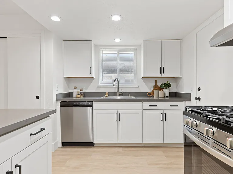 800 Bidwell St #A — Photo 9