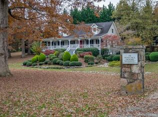 200 Appledore Ave, Hendersonville, NC 28739