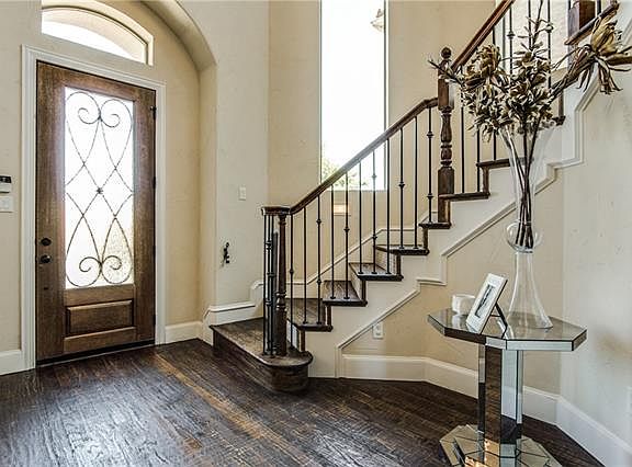 4th image of 3348 University Park Ln