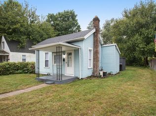 1911 Clyde St, South Bend, IN 46613