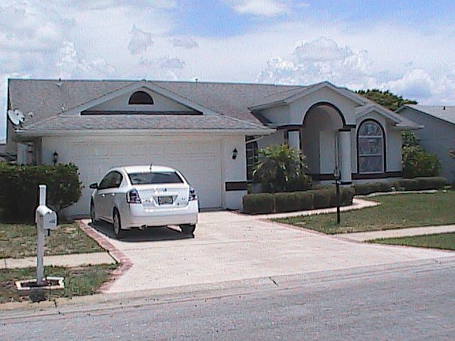 2nd image of 8846 Greenleaf Ct