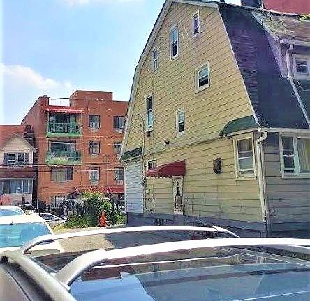 5th image of 112-13 39th Ave #2