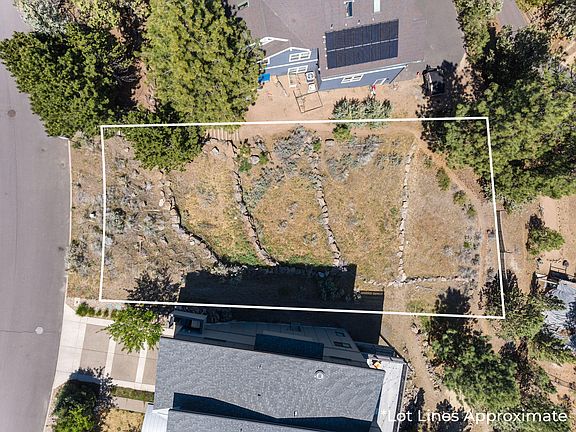 4th image of 1729 SW Troon Ave