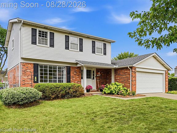 3rd image of 1495 Copeland Cir