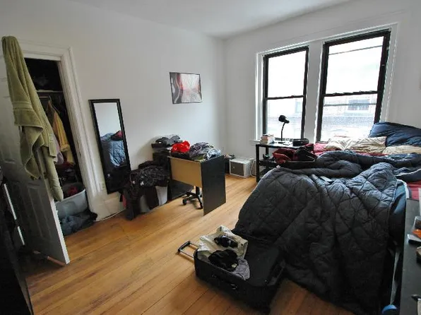 69 Gainsborough St, Boston, MA
