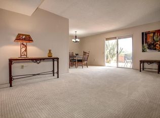 472 N Calle De Las Profetas, Green Valley, AZ 85614