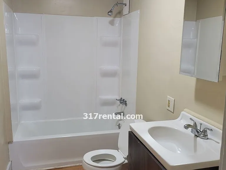 1206 N Concord St — Photo 8