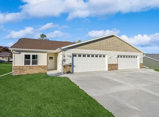 210 Evergreen Ln, Chilton, WI 53014