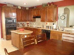3rd image of 10420 Crawford Farms Dr