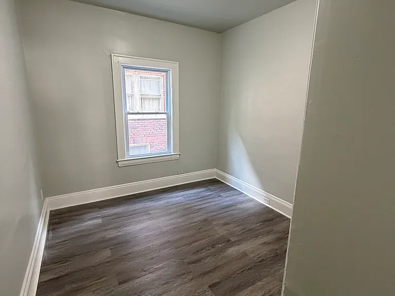 929 Thornhill Dr #1 — Photo 15