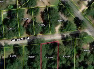 365 Margaret St, Waskom, TX 75692