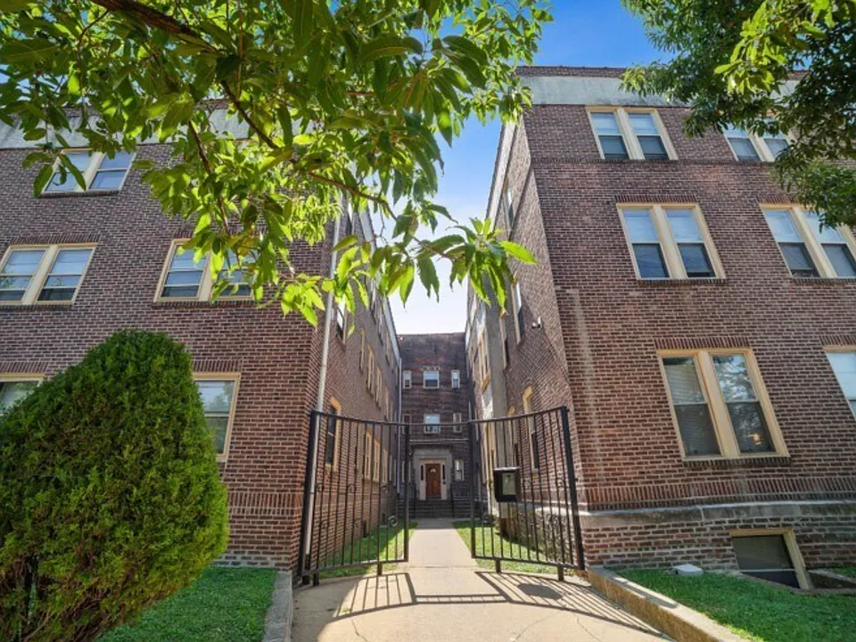 800 N Adams St.