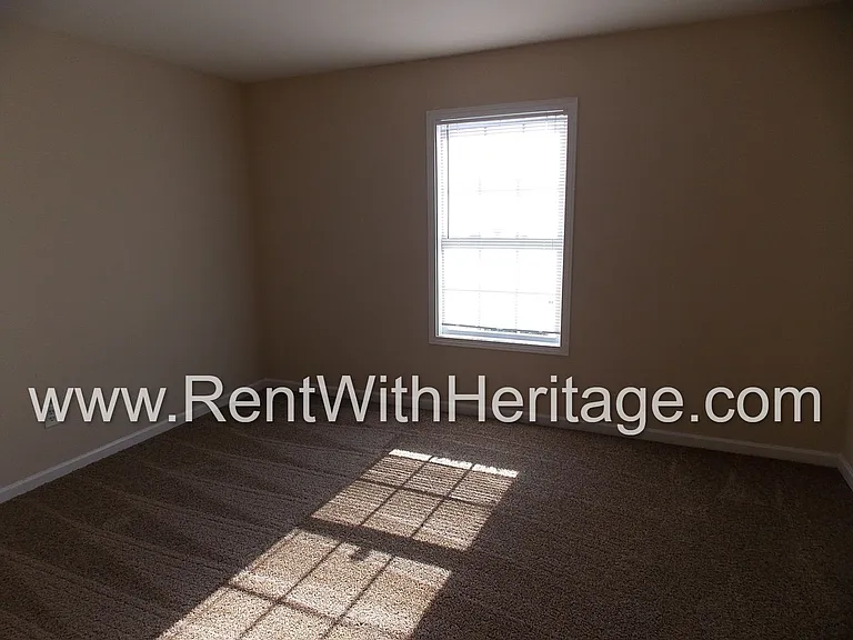 6392 Harvester Cir — Photo 18